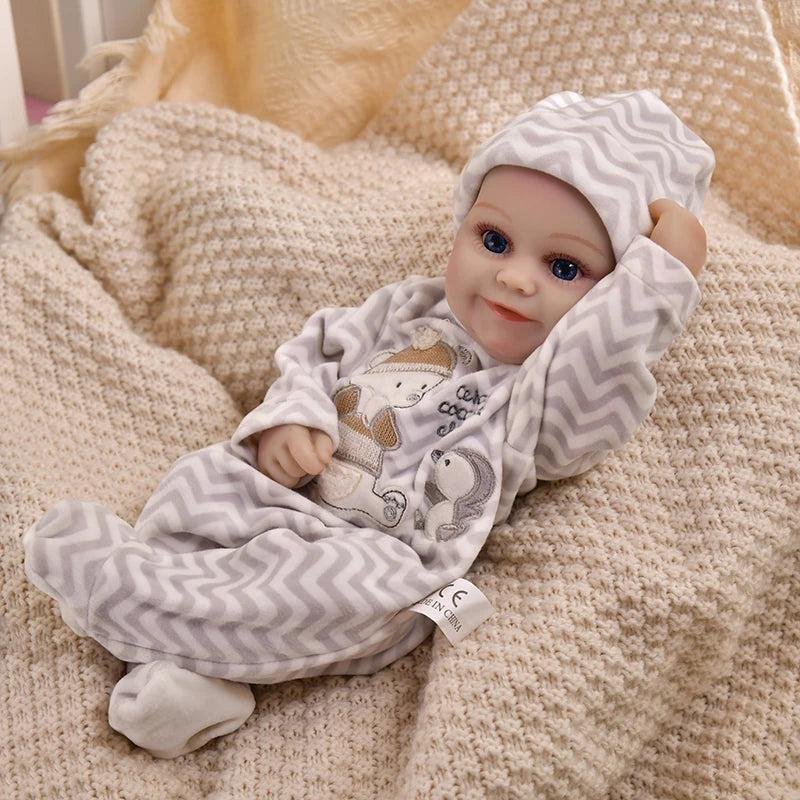16 Inch 40cm Reborn Baby Dolls Maddie Soft Vinyl Realistic Bebe Reborn Doll Toys Lifelike Baby Dolls Adorable Reborn Toy