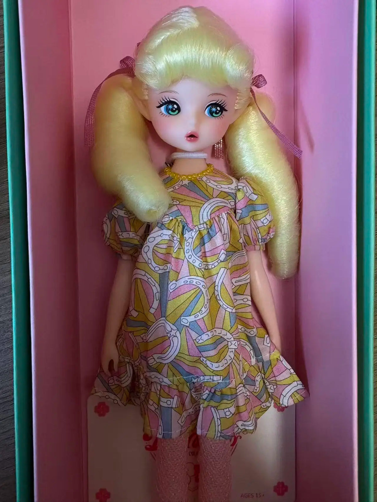 Blommor Doll Collection Doll 1/6 Pvc Doll OOAK Cute Girl Toys Unique Customized BJD Designer Toy Decoration Art Gift