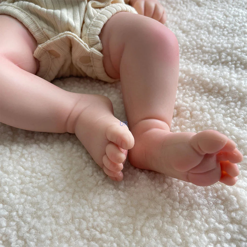 17" Vivienne Soft Silicone Girl Reborn Baby Doll Lifelike Bebe Reborn Doll Toys Realistic Baby Toys Real Corpo De Silicone Doll