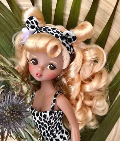 Blommor Doll Collection Doll 1/6 Pvc Doll OOAK Cute Girl Toys Unique Customized BJD Designer Toy Decoration Art Gift